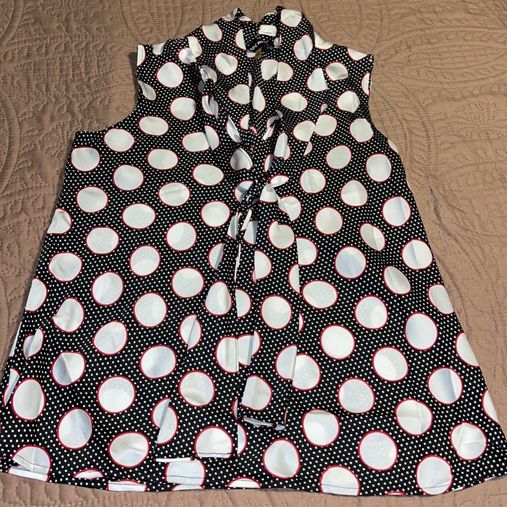 Nine West Sleeveless Blouse - Gently Worn!
